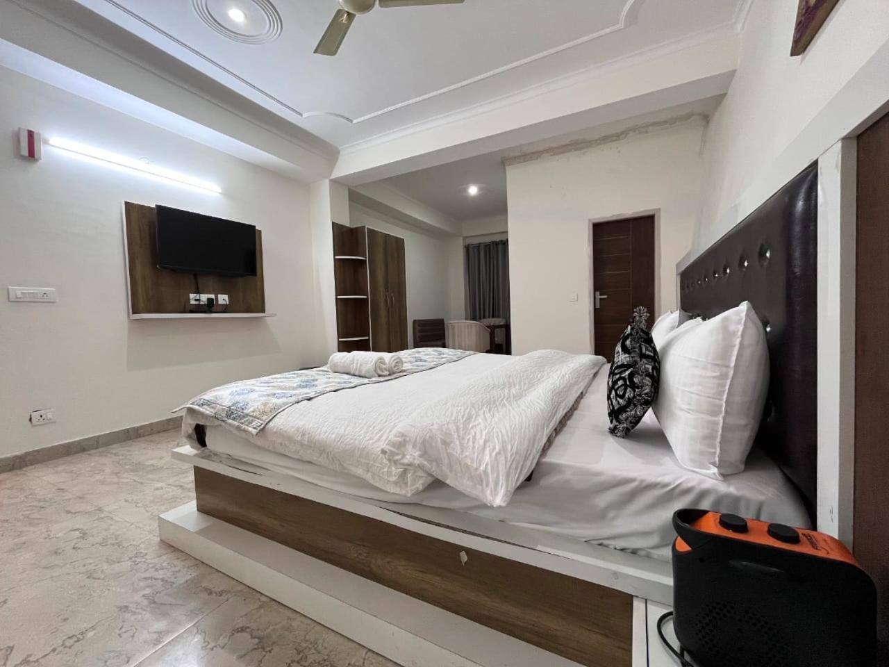 Hotel Tribe View - Away From City Hustle !! Top Rated & Most Awarded Property !! A Peaceful Stay Kasauli Eksteriør billede
